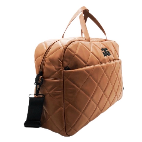 Gilda Paris Quilted Weekender Bag - Picture 2 of 3